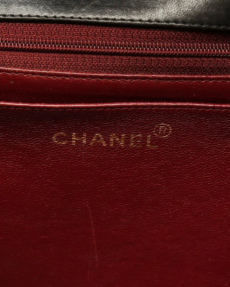 Chanel Lambskin Jumbo Vertical Quilted Single Flap Bag