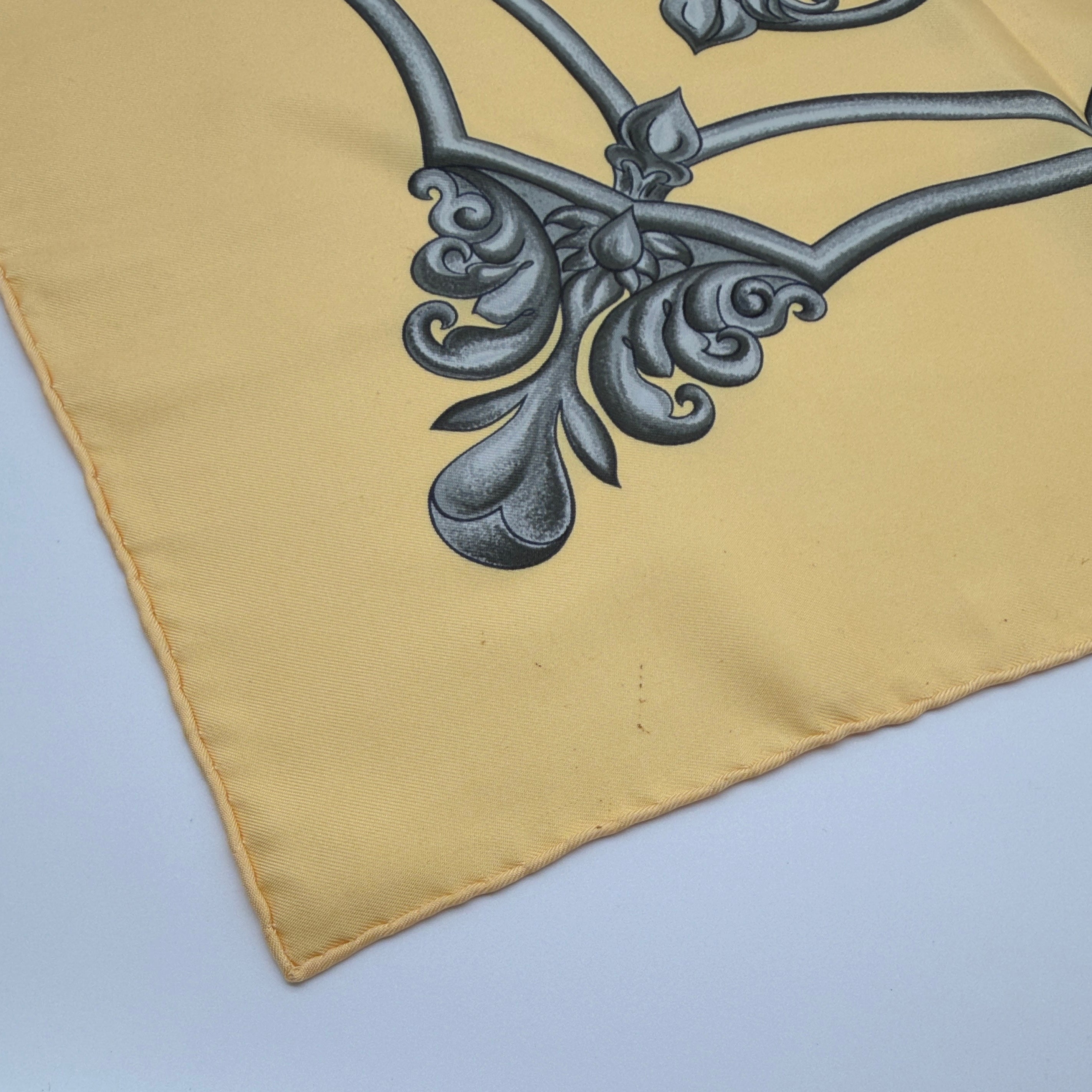 Hermès Les Chevaux des Moghols Silk Scarf