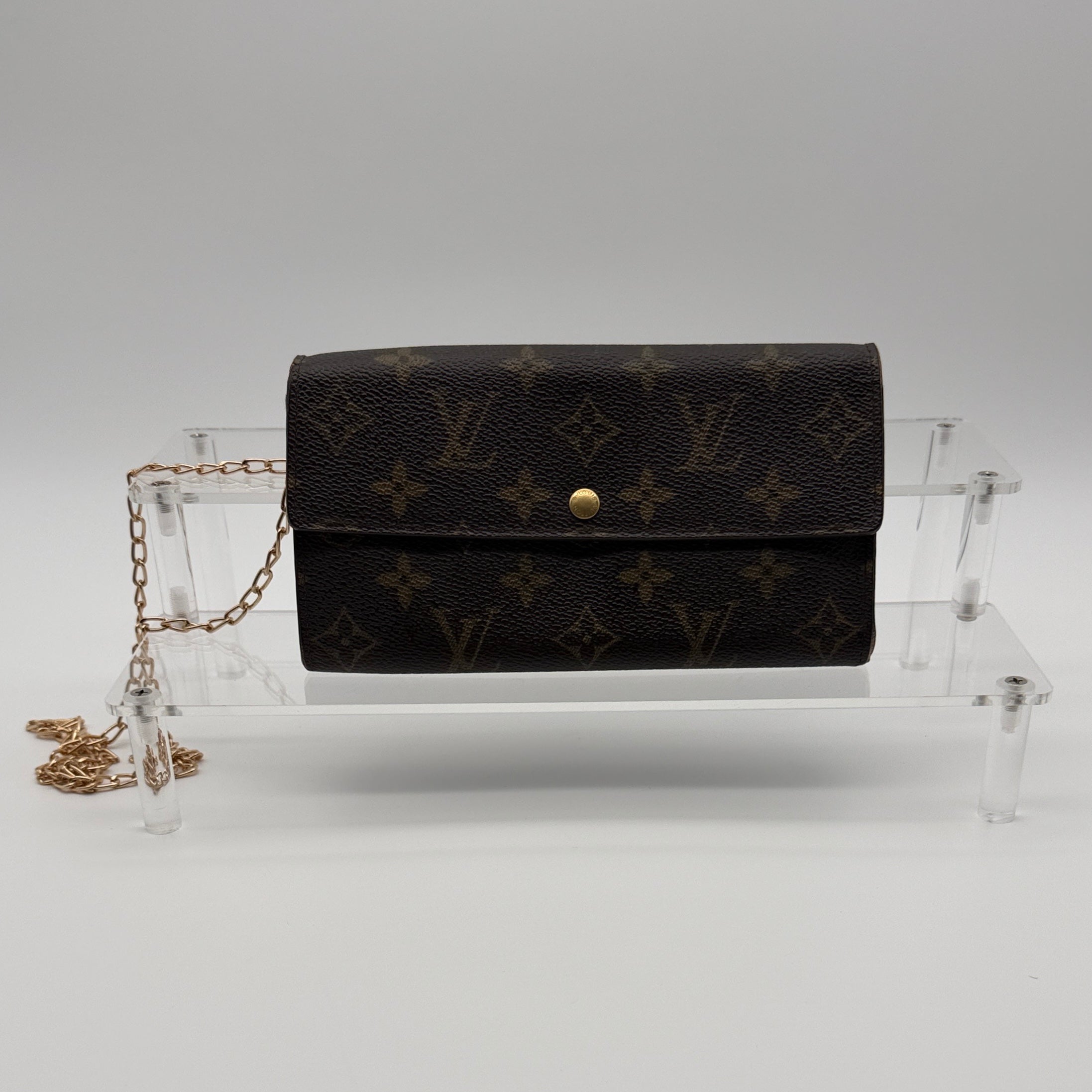 Louis Vuitton Sarah Wallet on Chain