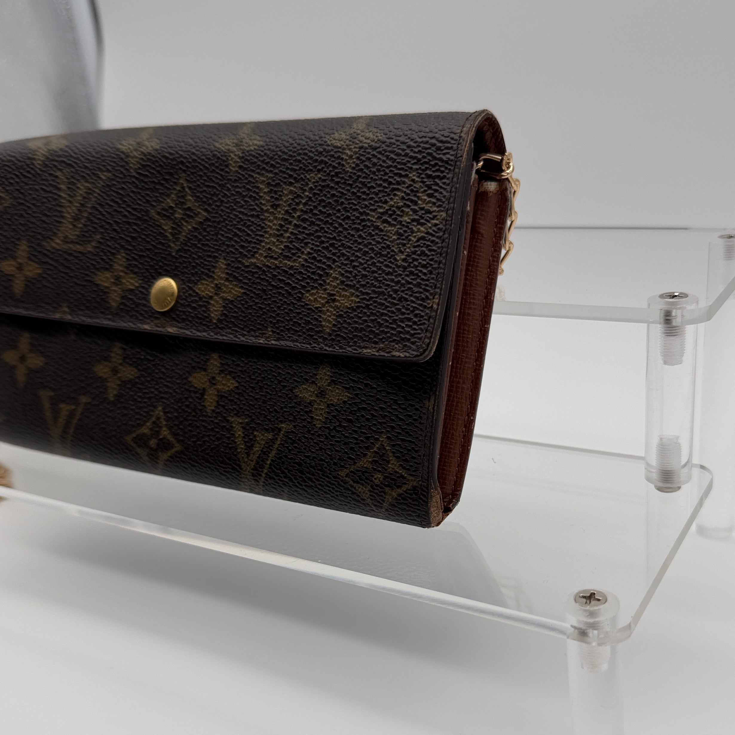 Louis Vuitton Sarah Wallet on Chain