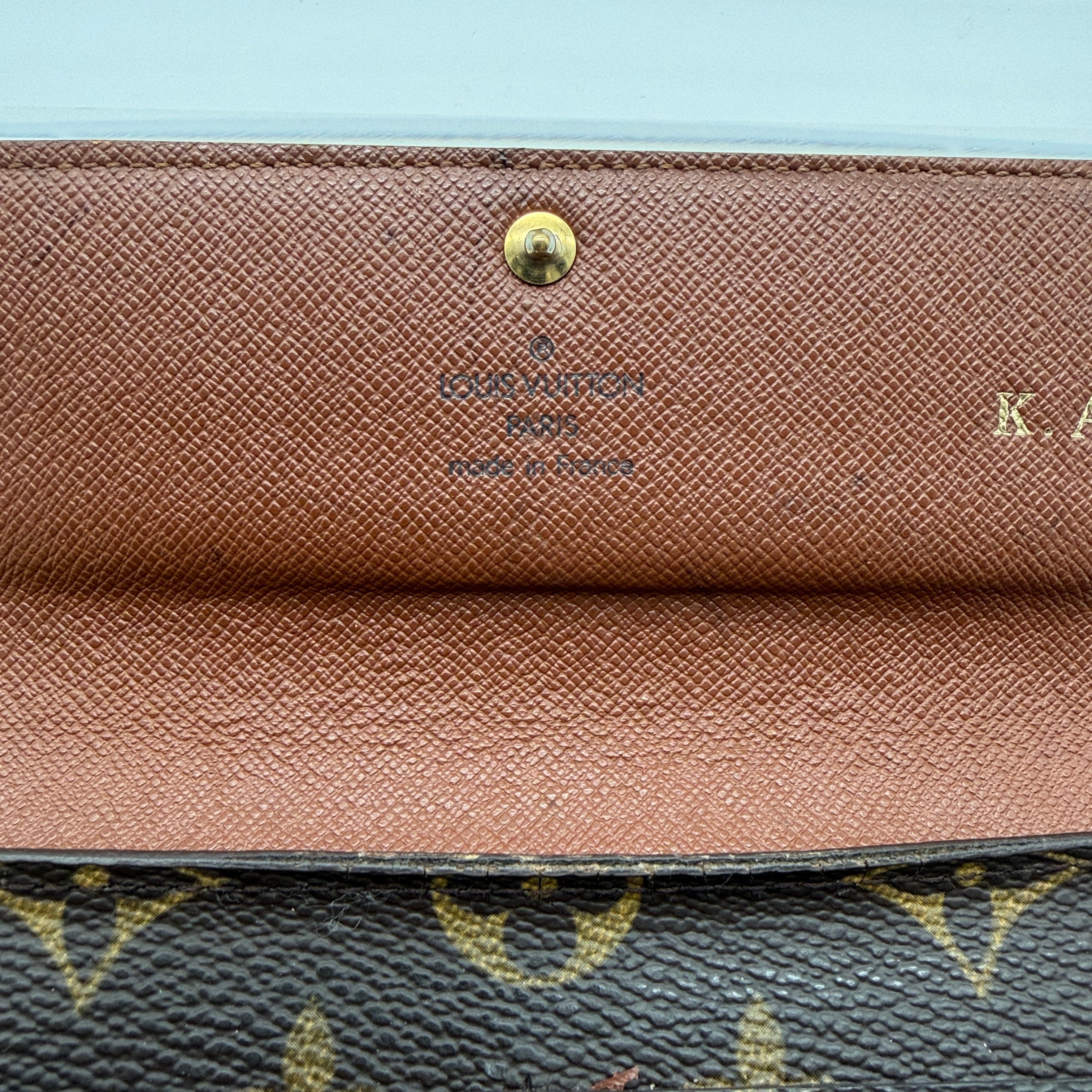 Louis Vuitton Sarah Wallet on Chain