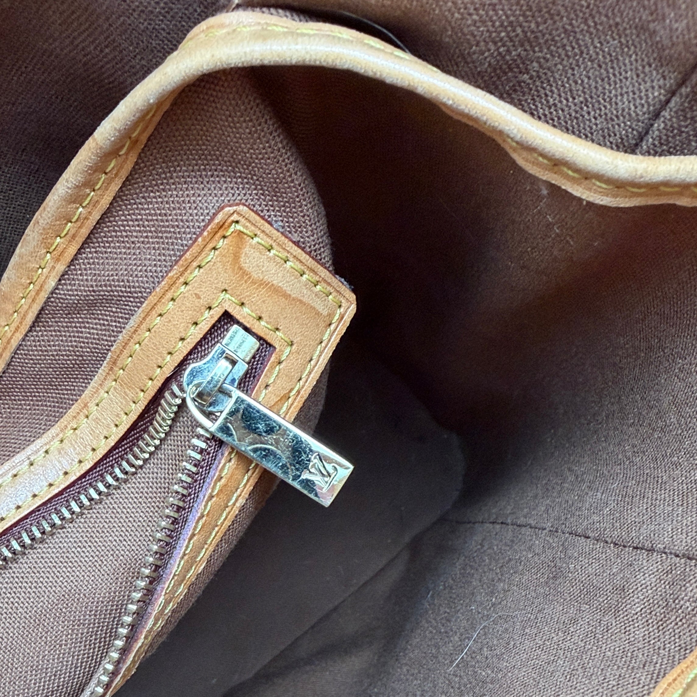 Louis Vuitton Vavin GM Tote Bag